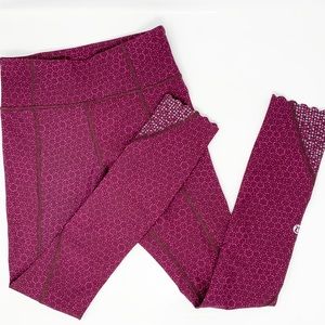 Lululemon Tight Stuff Reflective Leggings Scallop
